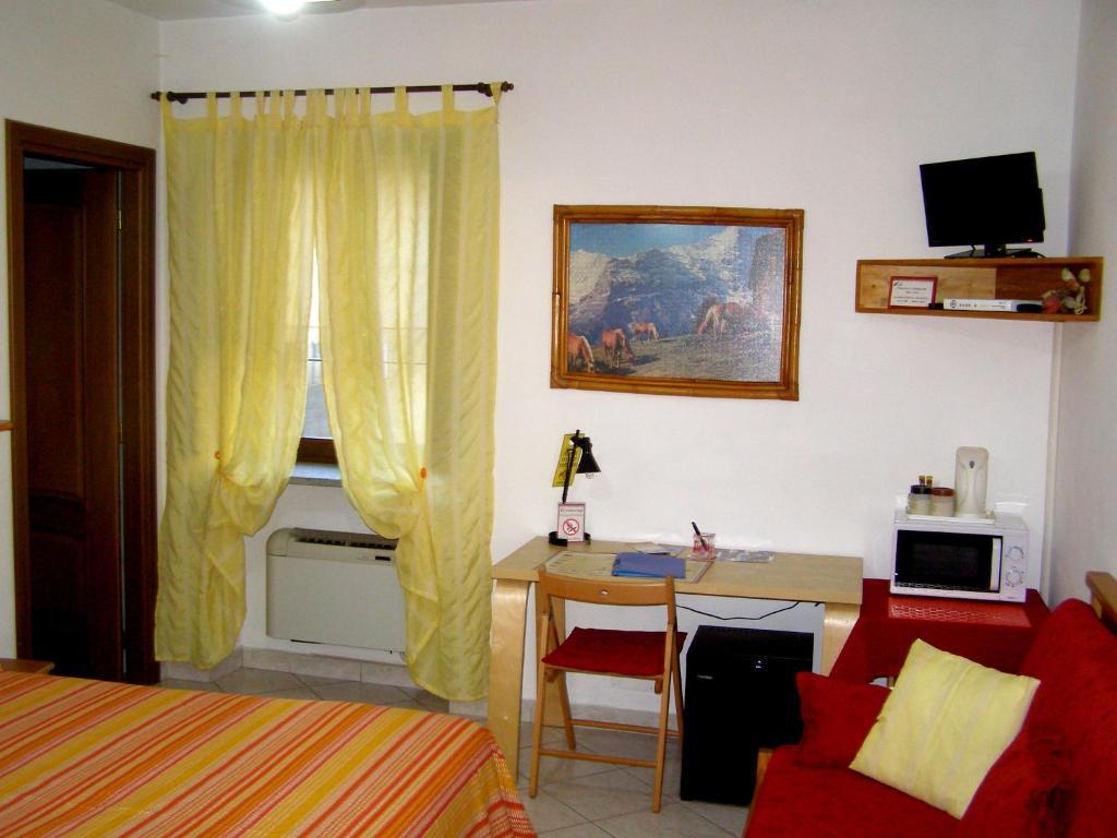 L'Antico Borgo Rooms Rental 카프리에 객실 사진